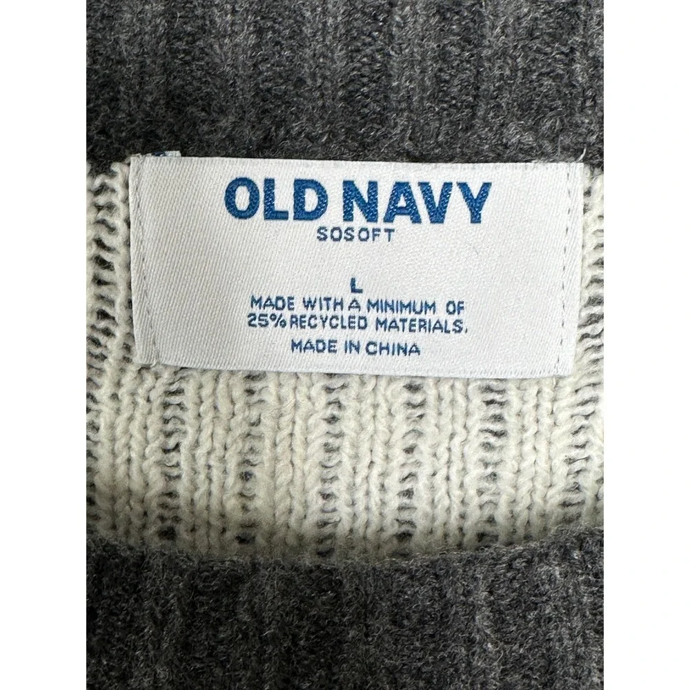 NEW Old Navy SoSoft Sweater Large Gray Polar Bear Fair Isle Crew Neck Winter